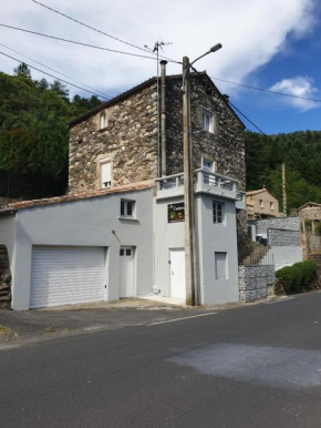 Hotels in Saint-André-De-Majencoules